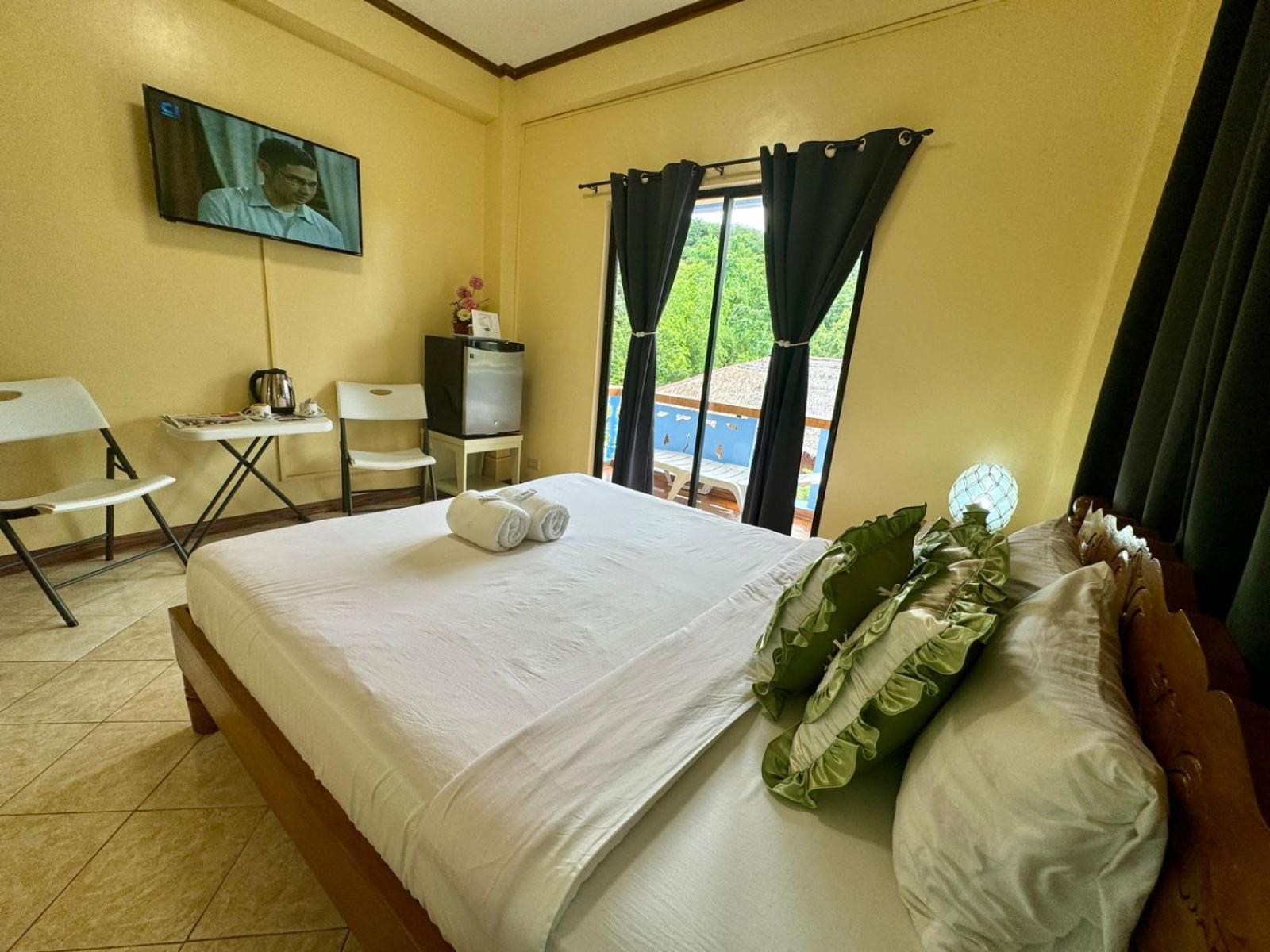 Ocean Breeze Inn Manoc-Manoc Стая снимка