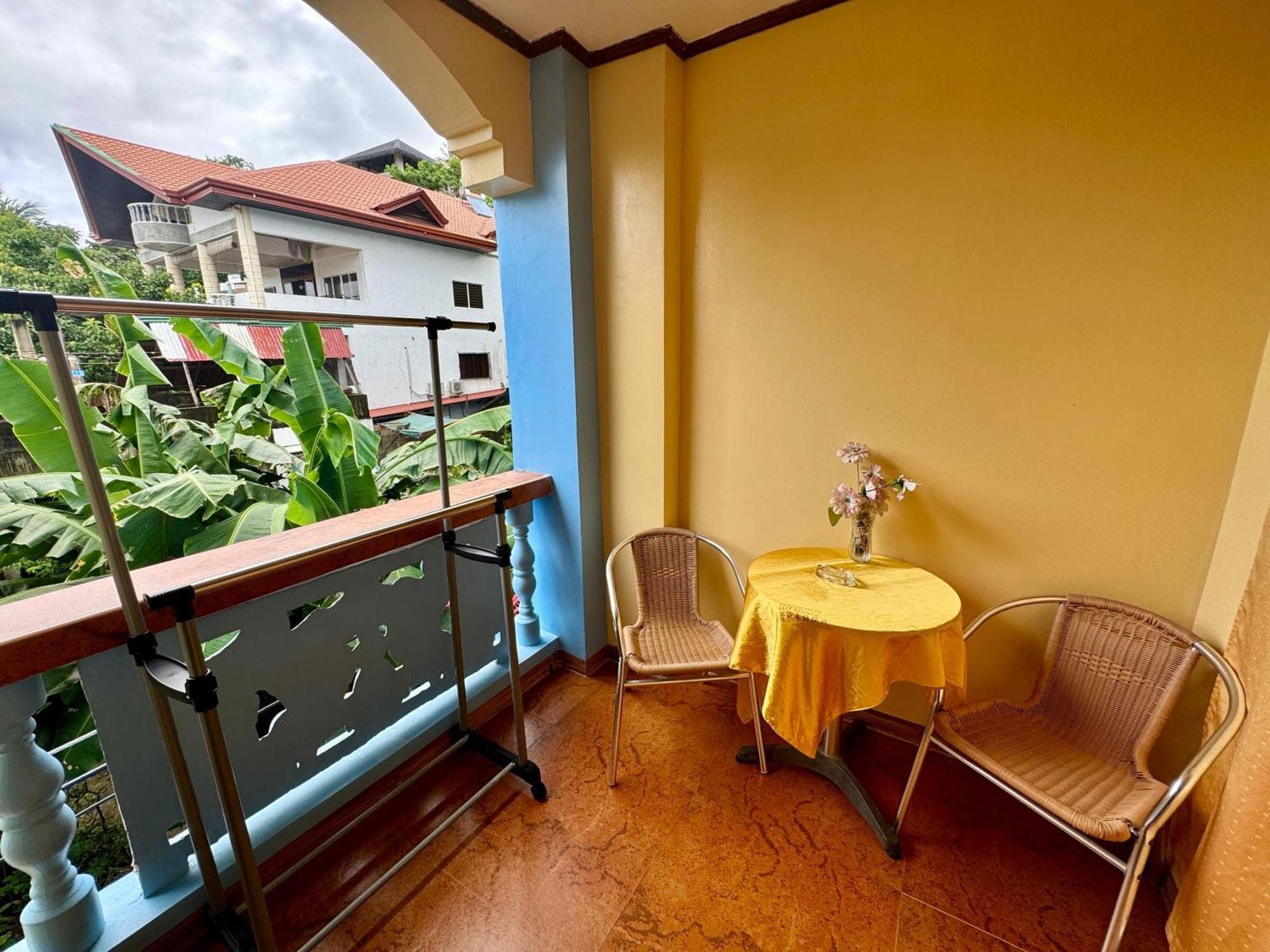 Ocean Breeze Inn Manoc-Manoc Стая снимка