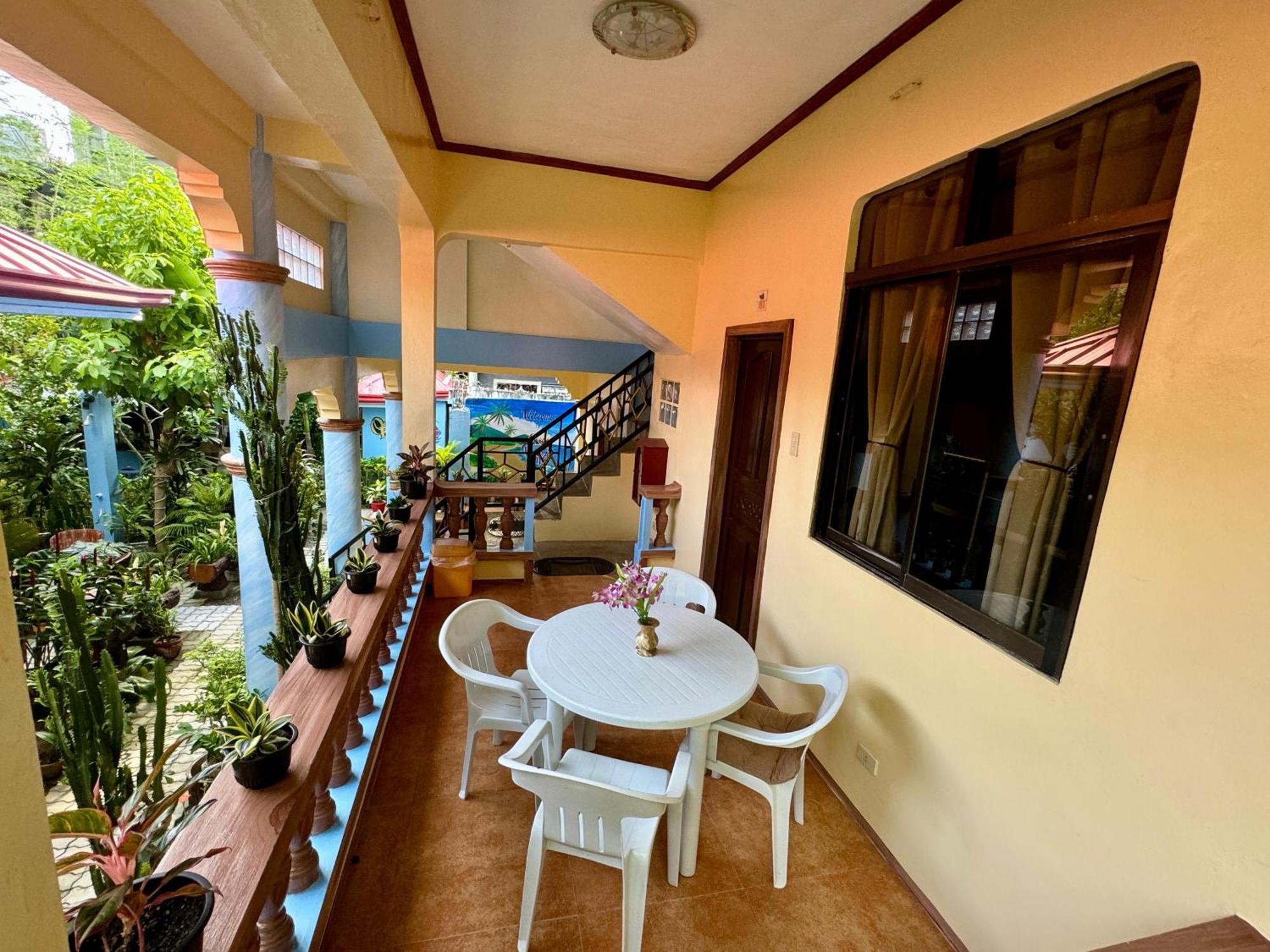 Ocean Breeze Inn Manoc-Manoc Стая снимка