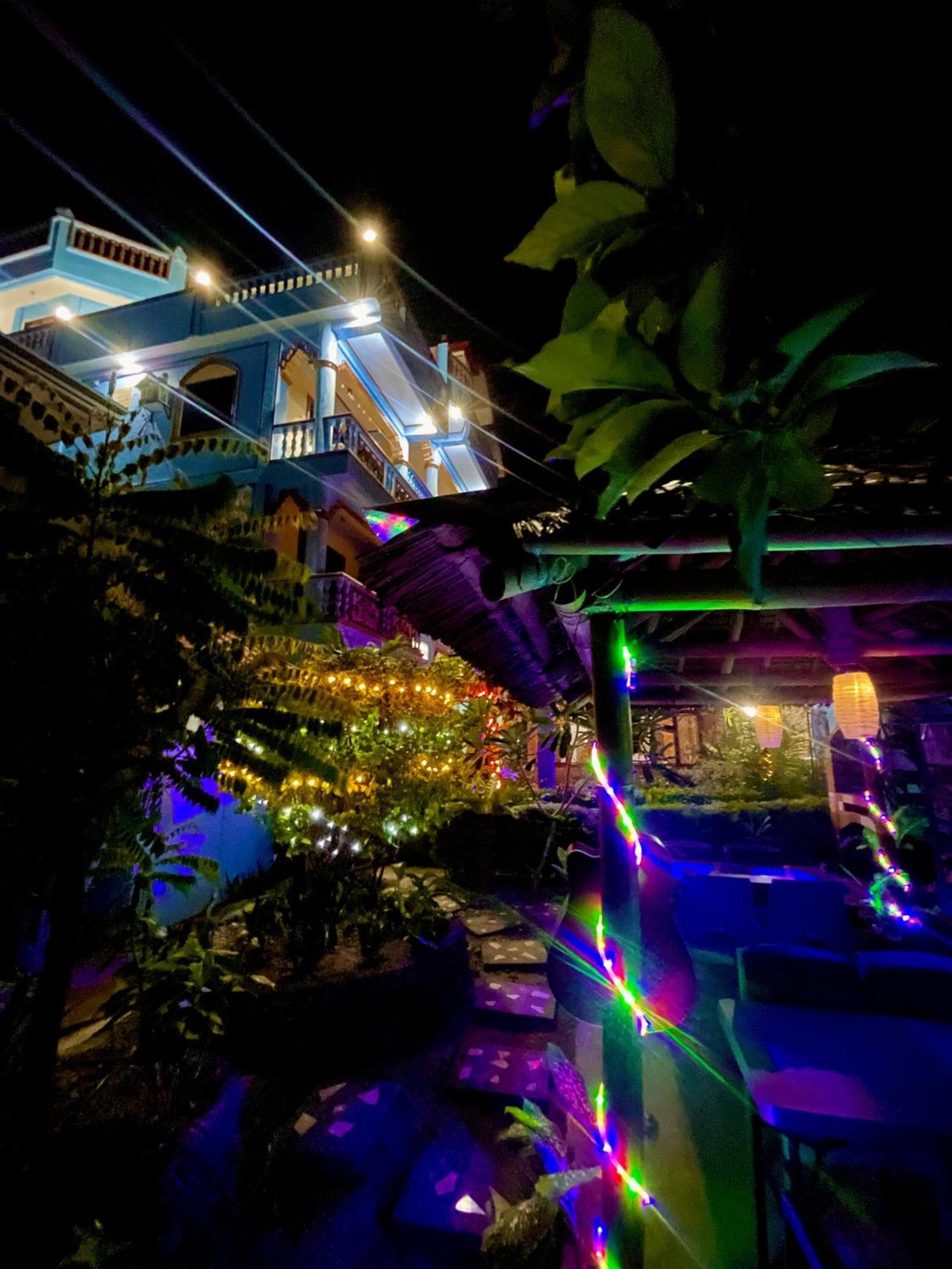 Ocean Breeze Inn Manoc-Manoc Екстериор снимка