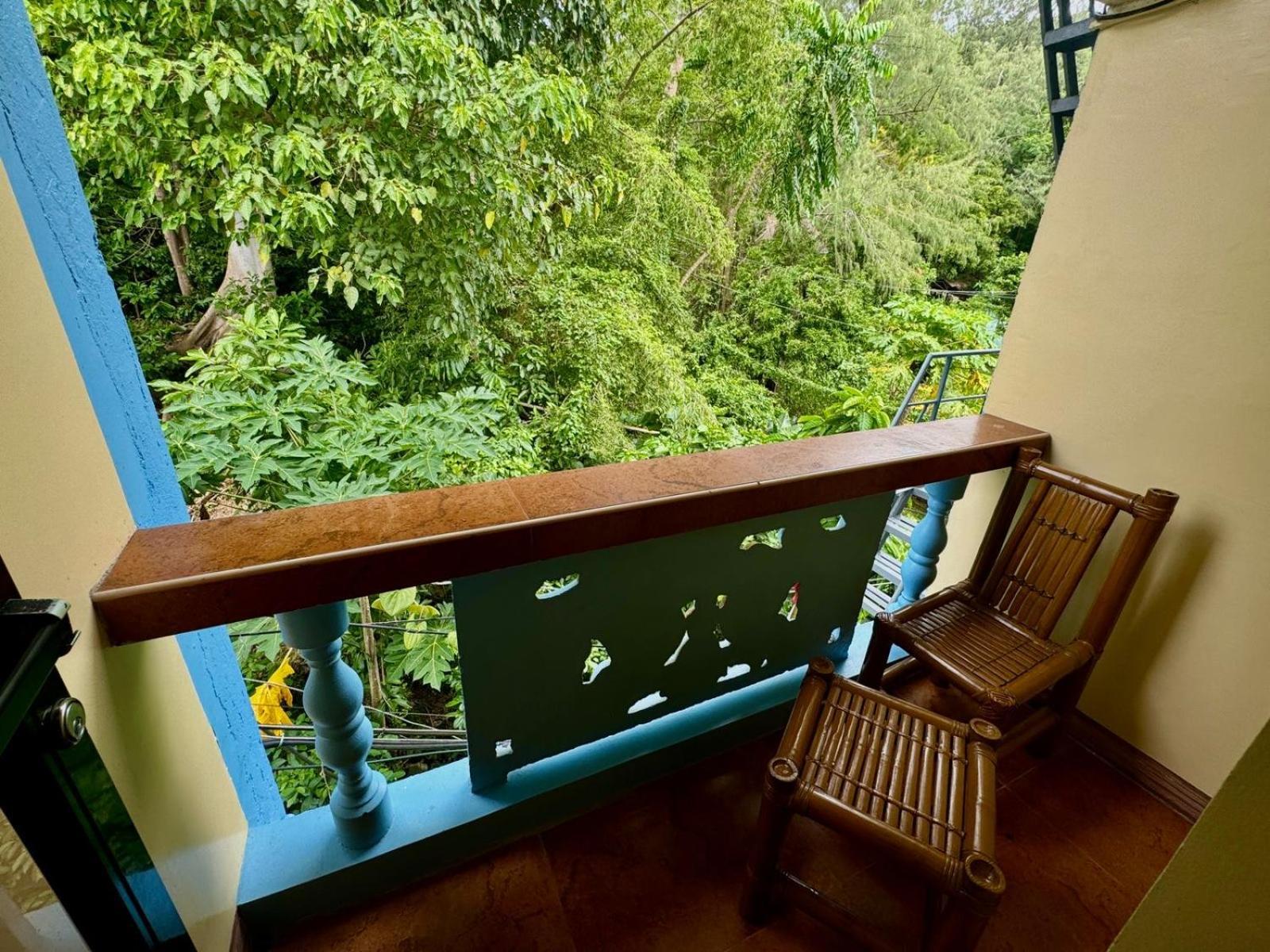 Ocean Breeze Inn Manoc-Manoc Стая снимка